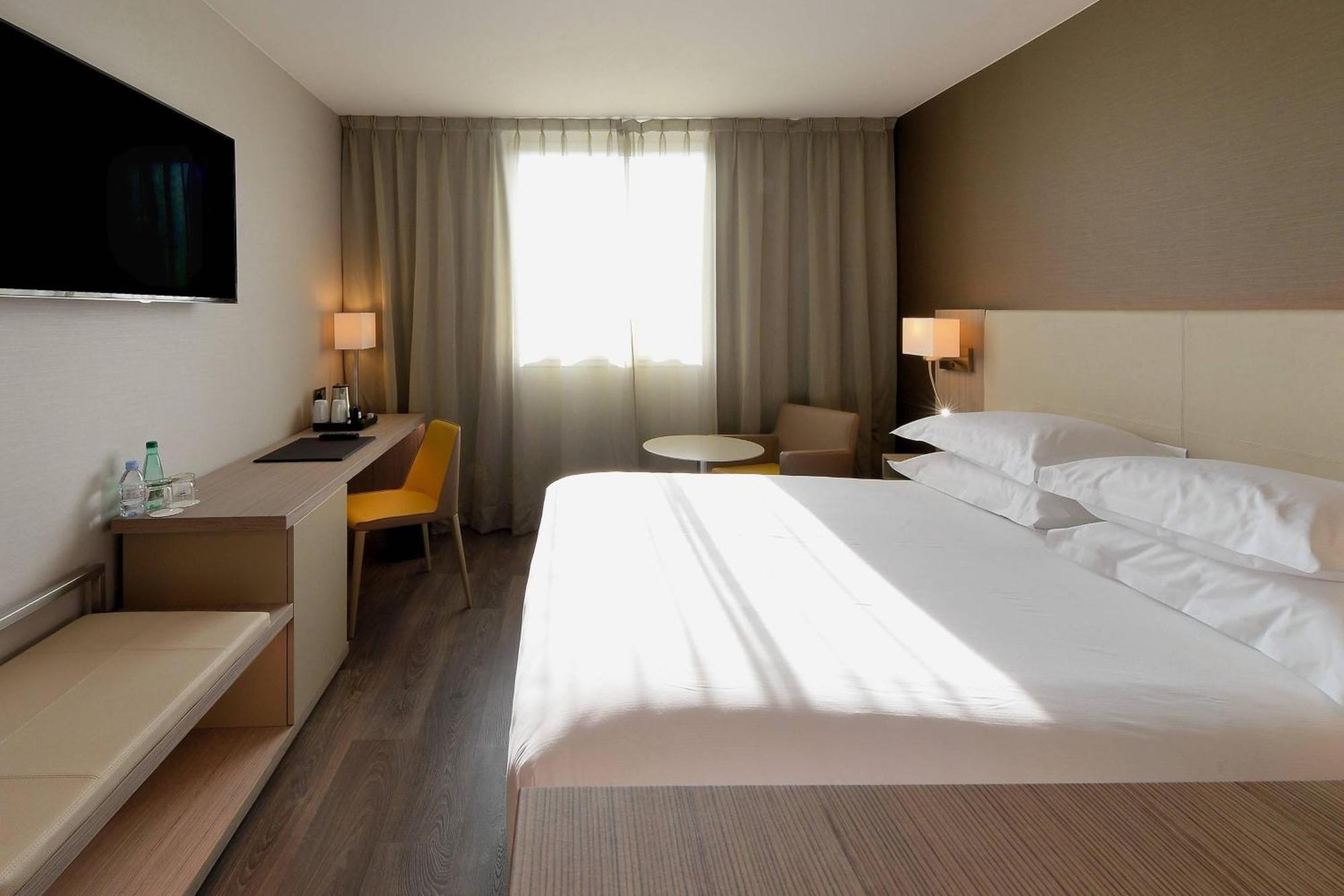 Ac Hotel By Marriott Marseille Prado Velodrome Exteriér fotografie