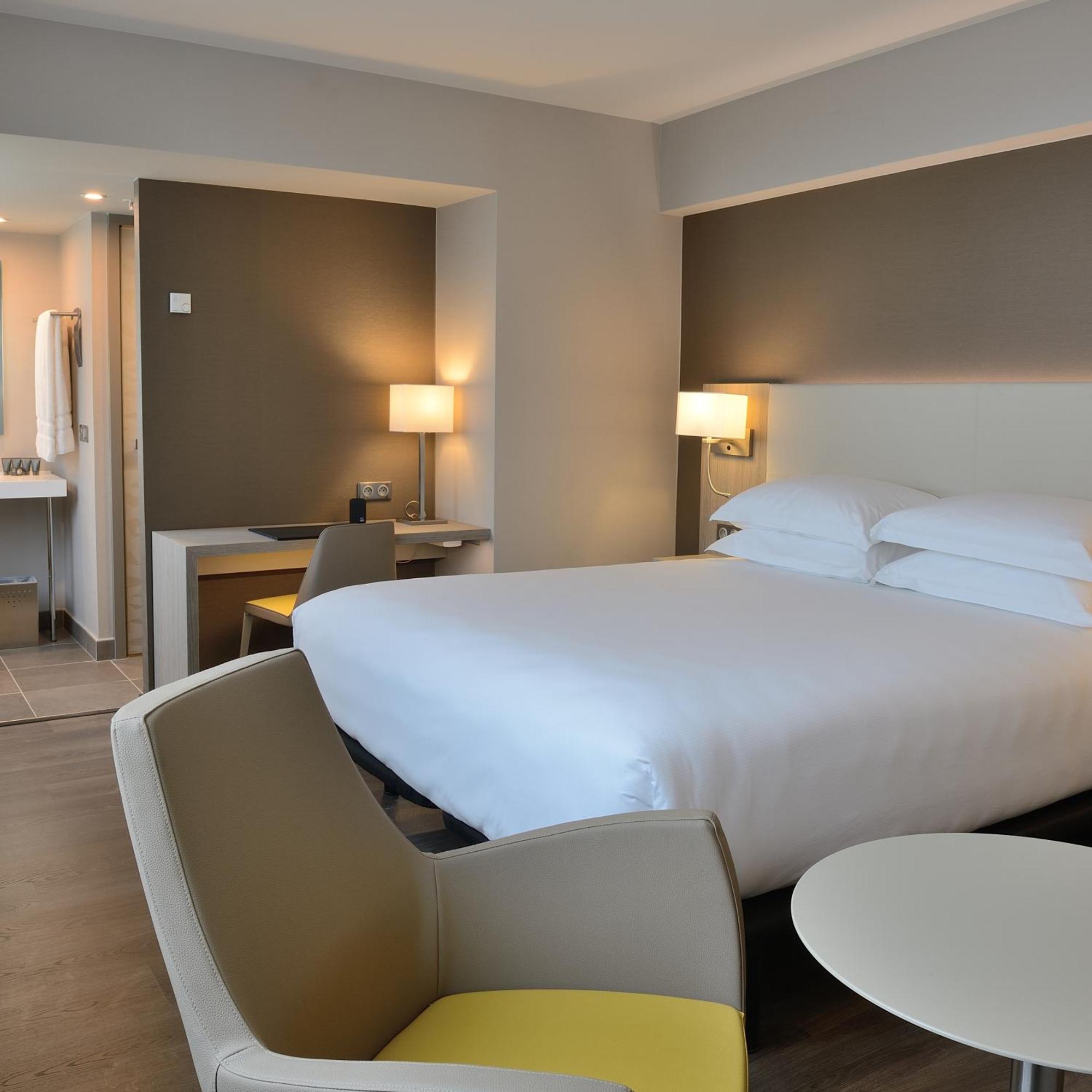 Ac Hotel By Marriott Marseille Prado Velodrome Exteriér fotografie