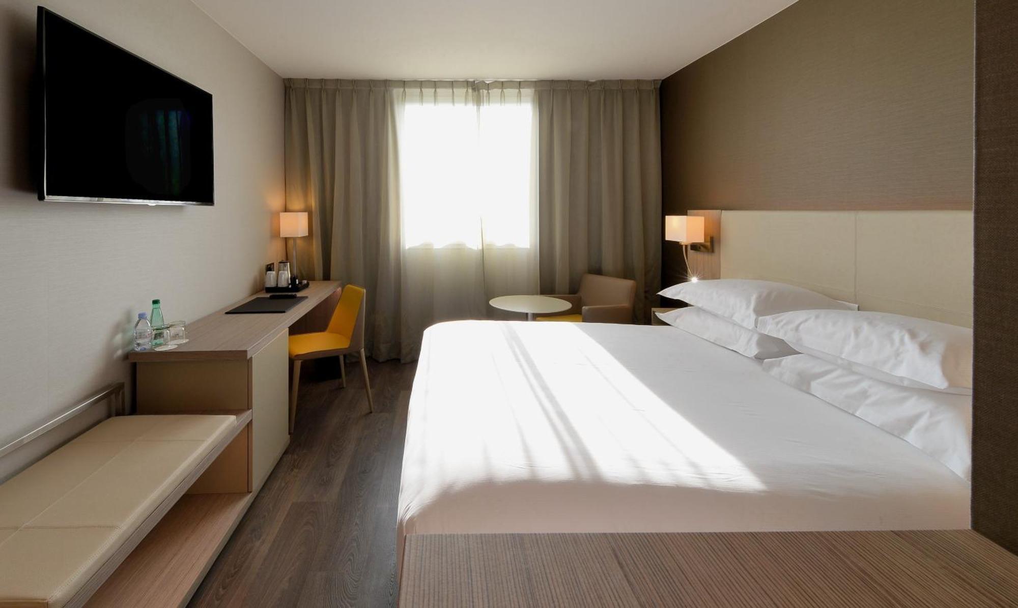 Ac Hotel By Marriott Marseille Prado Velodrome Exteriér fotografie
