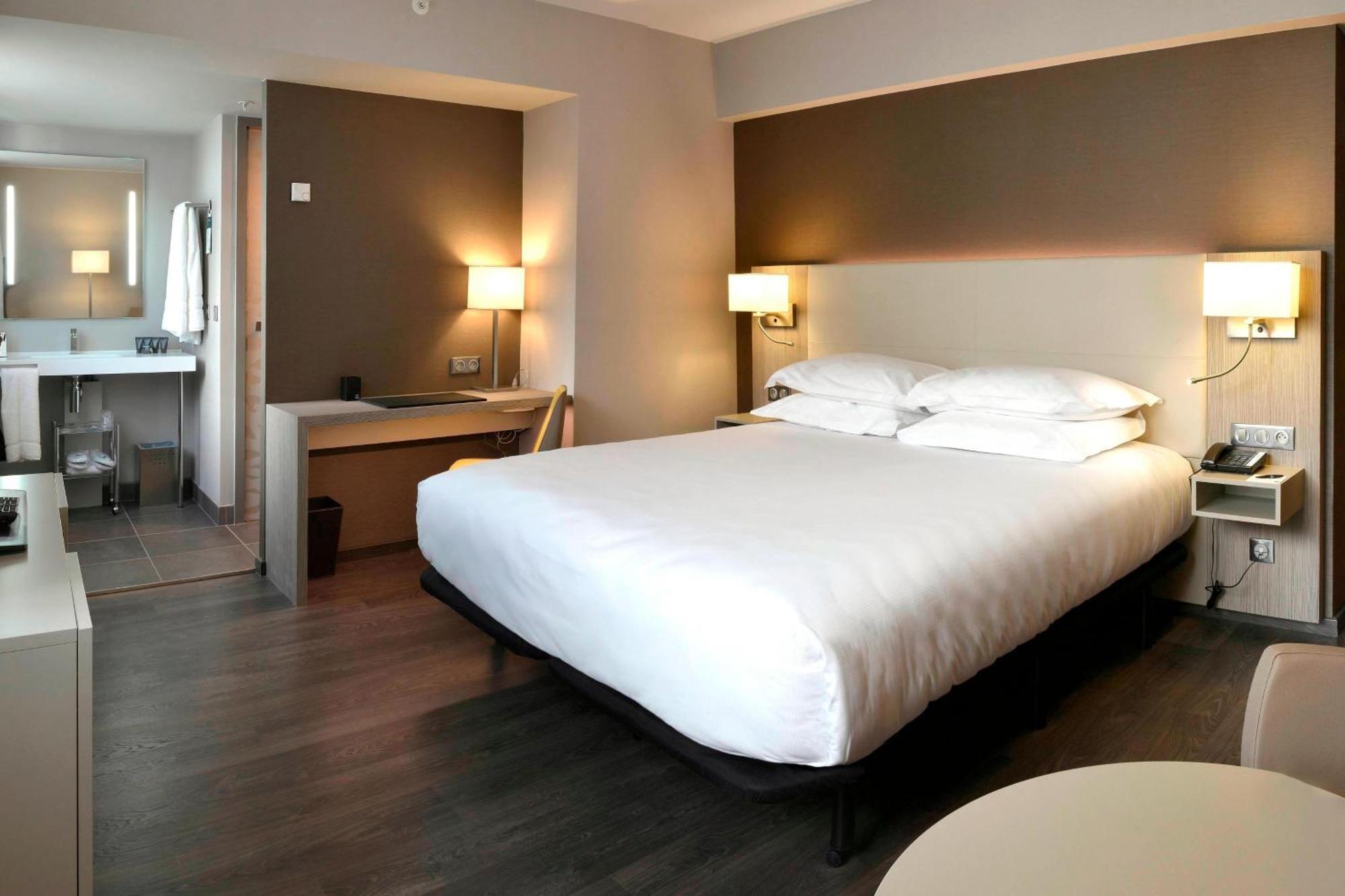 Ac Hotel By Marriott Marseille Prado Velodrome Exteriér fotografie